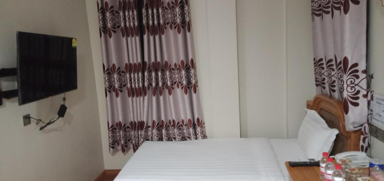 Hotel Friendship Mandalay Exteriör bild